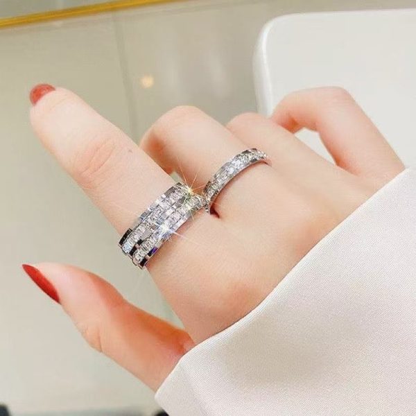 Ultra-Sparkle Titanium Steel Couple Rings – Matching His & Hers Wedding Bands with Dazzling Finish