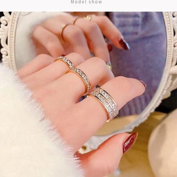 Ultra-Sparkle Titanium Steel Couple Rings – Matching His & Hers Wedding Bands with Dazzling Finish